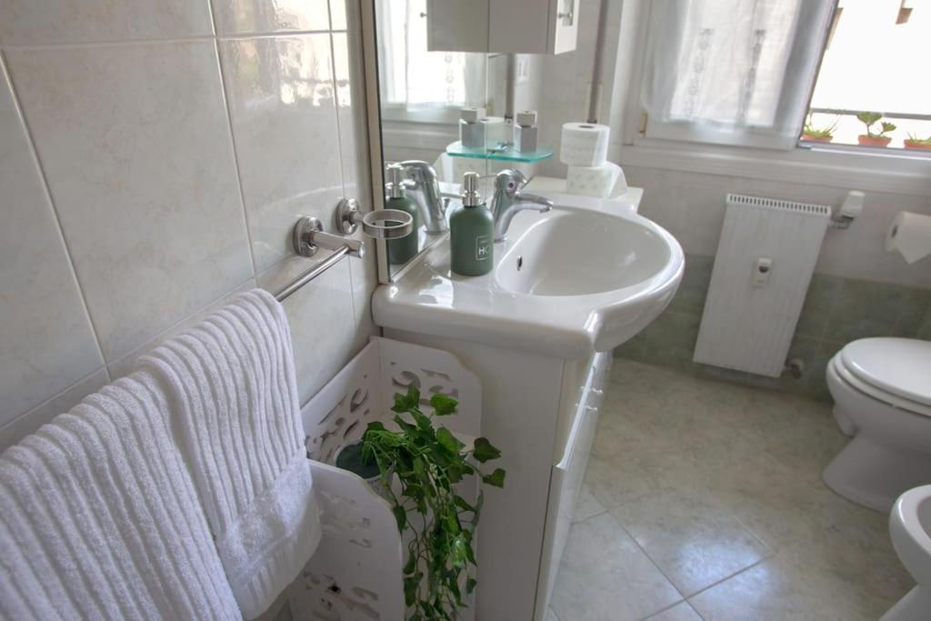 Home Bernadette Rome Extérieur photo